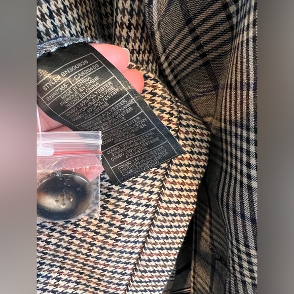 Steve Madden Black and Gray Plaid Trench Coat - Picture 4 of 4